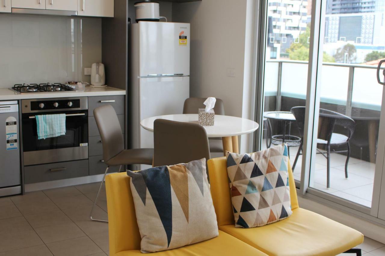 Poplar Box Hill Apartment Exterior photo
